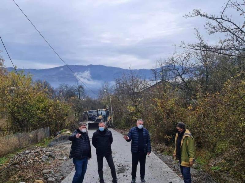 ცაგერის მუნიციპალიტეტის სოფელ ლუხვანოში, შიდა საუბნო გზის სარეაბილიტაციო სამუშაოების...